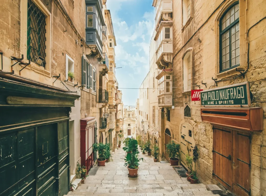 valletta-malta-scaled