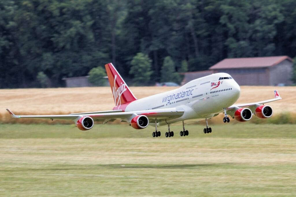 Virgin Atlantic Boeing 747 model aircraft taking off, full VA livery red tail and engines