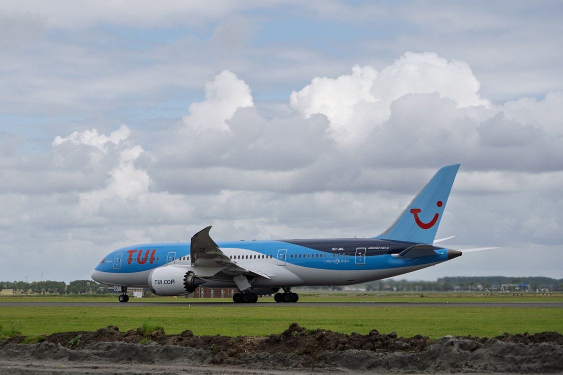 TUI aircraft on runway — find out when does TUI have sales throughout the year