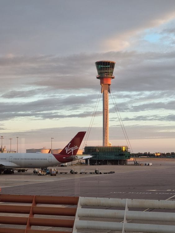 Virgin Atlantic Boeing 787 Dreamliner taking off with full VA livery and red engines visible