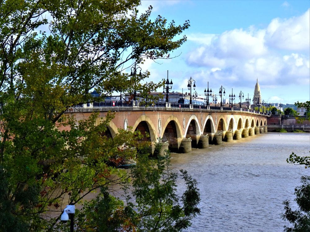 The Pont de Pierre bridge over the Garonne river in Bordeaux