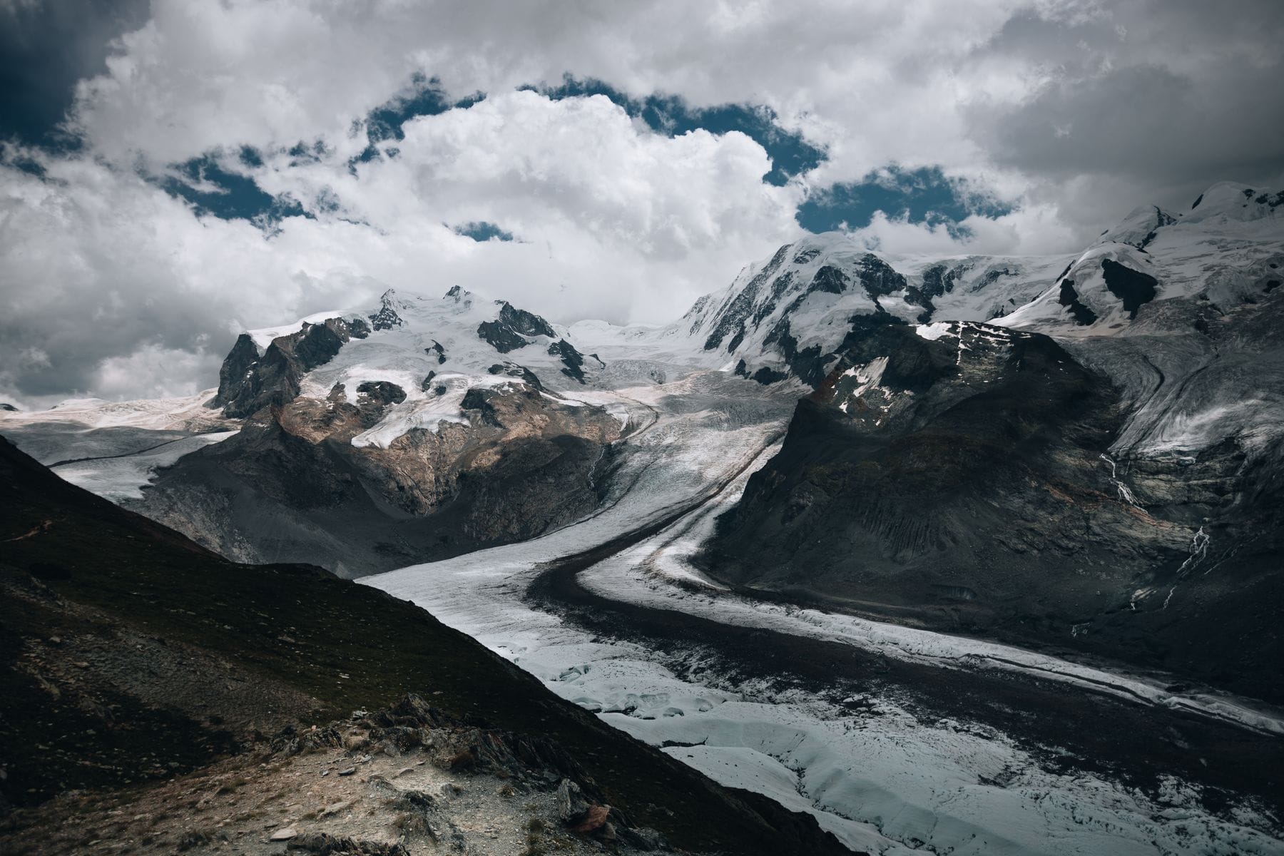 The Mer de Glace glacier winding through the mountains above Chamonix