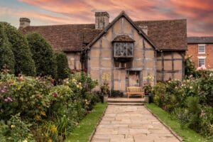 Shakespeare's Birthplace, a highlight of any Stratford-upon-Avon holiday, Henley Street