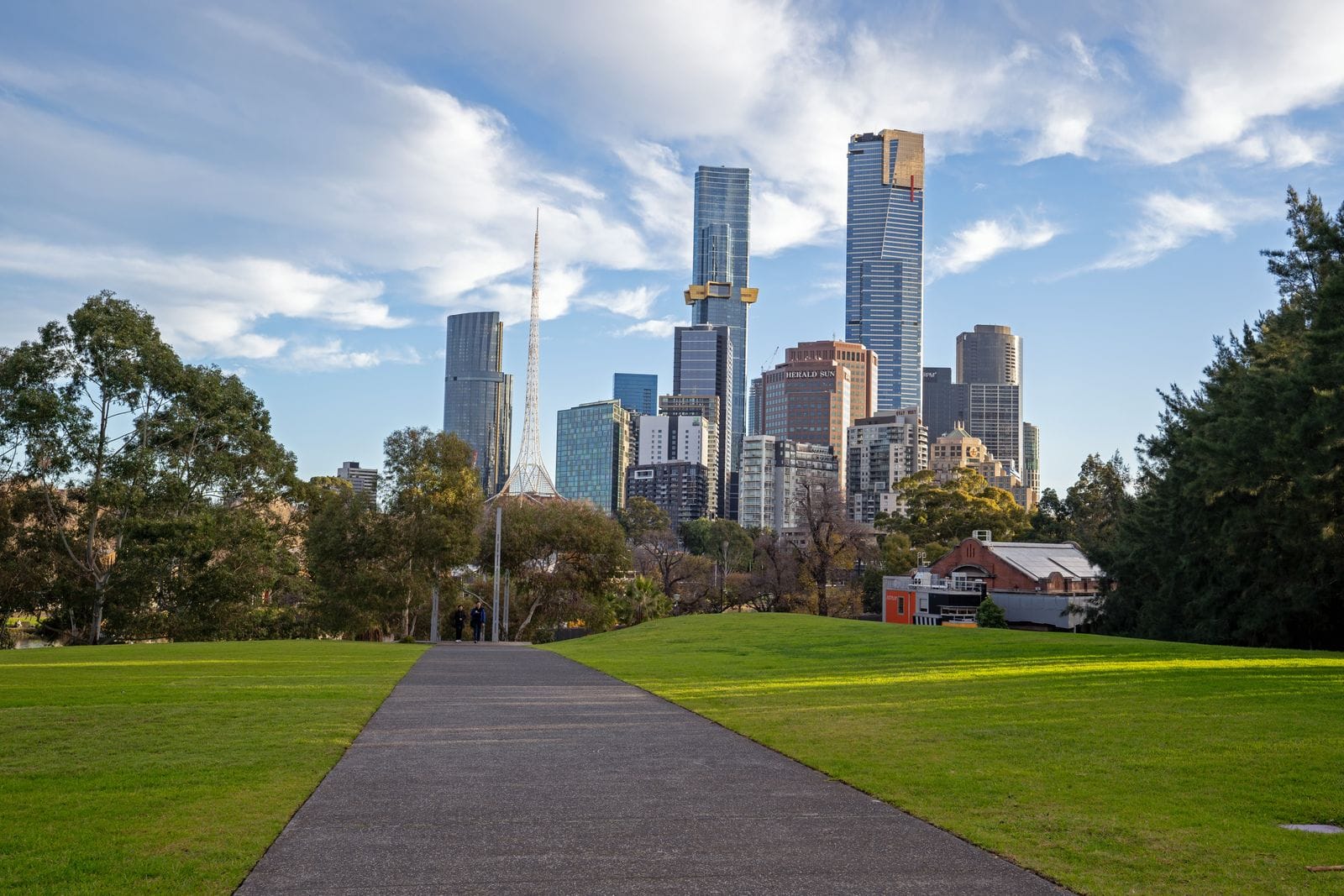 Melbourne skyline and the Yarra River in Australia